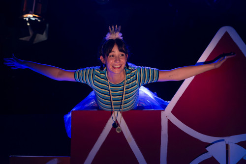 A hercegnő és a boldogság című előadás után a Télapó is ellátogat a Bárány Frigyes Stúdióba