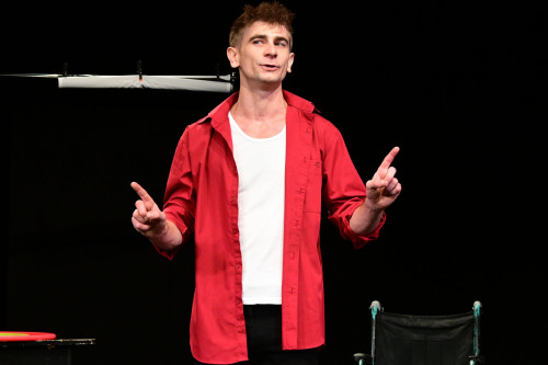 A Z naplója, avagy az Agytakarítás című bérletszünetes előadás után újra közönségtalálkozóra várja nézőit a Móricz Zsigmond Színház!