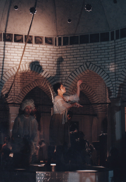 Jean Paul Marat üldöztetése és meggyilkolása,  ahogy a charentoni elmegyógyintézet színjátszói előadják de Sade úr betanításában