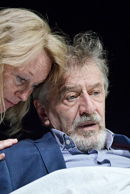 Elem (T.M. emlékére)